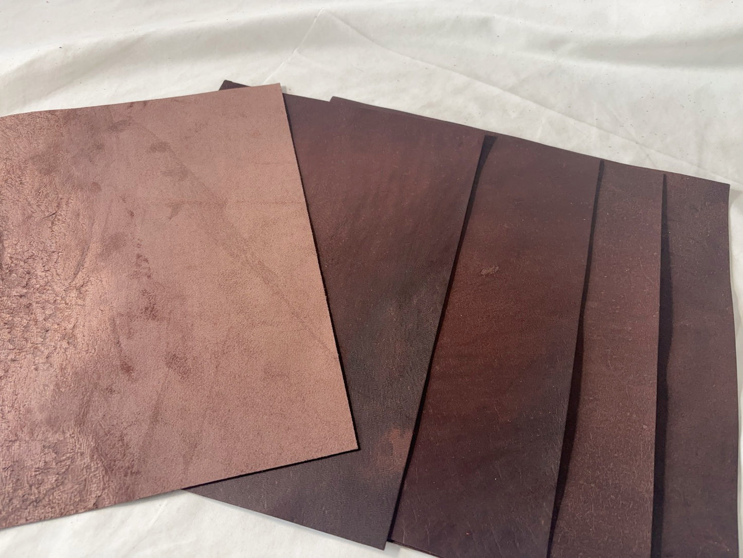 カットレザー1枚 鹿革パリッとタイプ ブラウンカラー Aランク A3サイズ