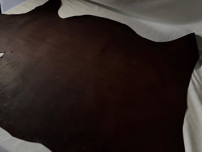 シカ革(ヌメ)パリッとタイプ改　　ブラウンカラー　Aランク46ds　1ｍｍ　銀面あり　シボなし艶あり　