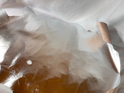 鹿革(ヌメ)シルバーカラー銀箔　Aランク63ds　0.8ｍｍ銀面あり　税込み価格　