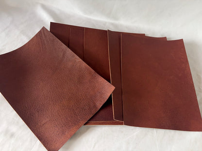 カットレザー１枚　猪レッドキャメル　Aランク　A4サイズ