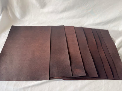 カットレザー１枚　鹿革パリッとタイプ　ブラウンカラー　Aランク　A4サイズ