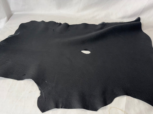 シカ革(ヌメ)ソフトタイプ　ブラックカラー　レザーAランク46ds　2ｍｍ　銀面あり