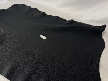 シカ革(ヌメ)ソフトタイプ　ブラックカラー　レザーAランク46ds　2ｍｍ　銀面あり