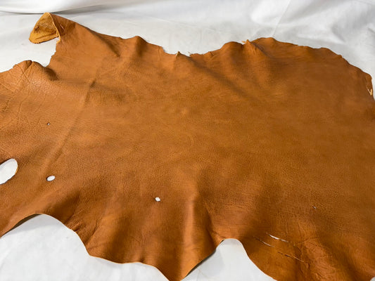 シカ革(ヌメ)ソフトタイプ　キャメルカラー　レザーAランク41ds　1ｍｍ　銀面あり