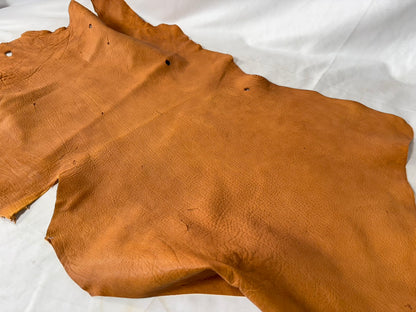 シカ革(ヌメ)ソフトタイプ　キャメルカラー　Bランク45ds　1.2ｍｍ　銀面あり 　艶なし