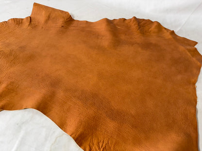 シカ革(ヌメ)ソフトタイプ　キャメルカラー　AAランク32ds　1.2ｍｍ　銀面あり 　